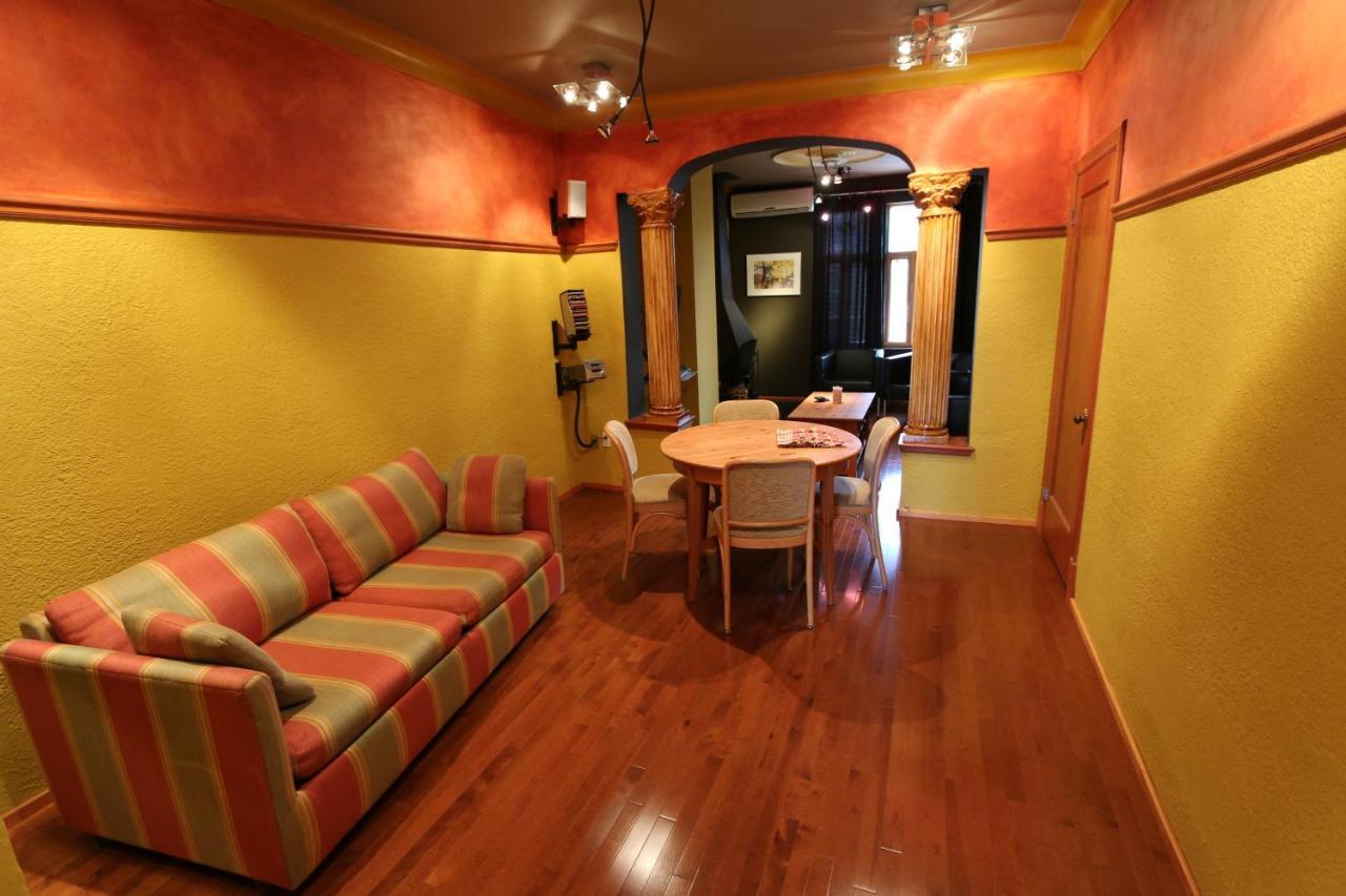 A La Carte Bed & Breakfast Montreal Exterior foto